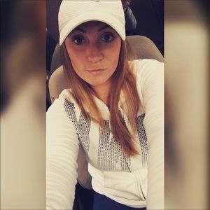 Meet your Posher, Paige